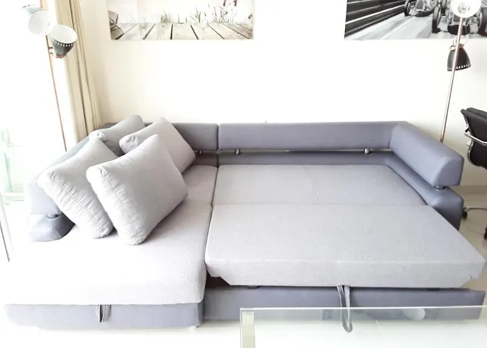 136 A First Line Sleeps 6 Apartment *